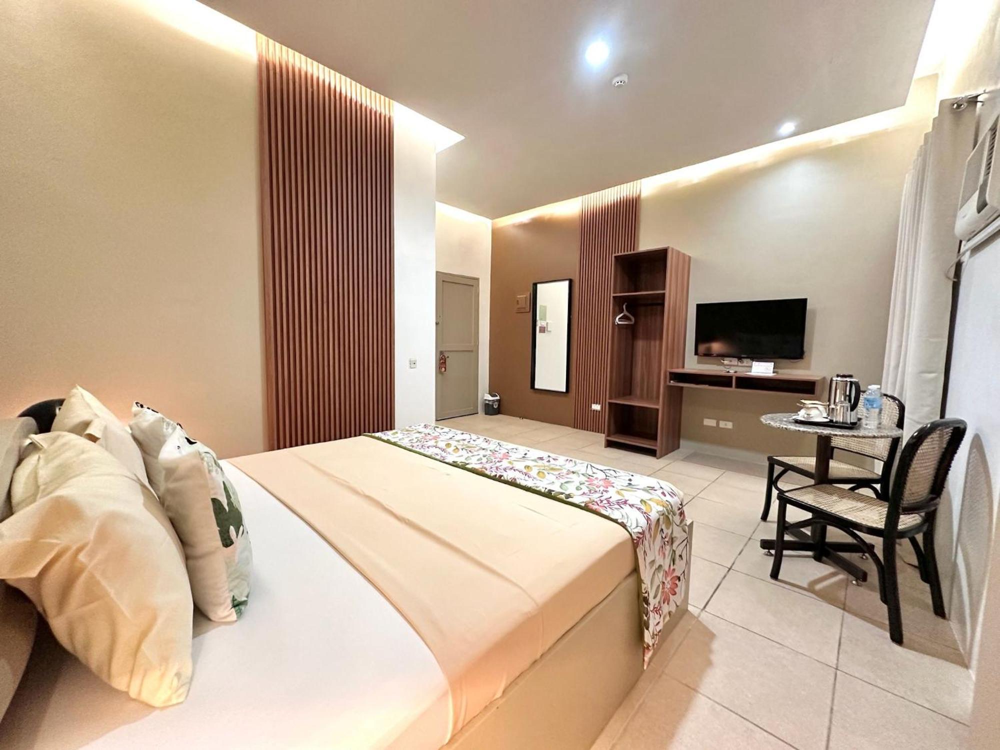 Dumaguete City Hotel Nicanor מראה חיצוני תמונה