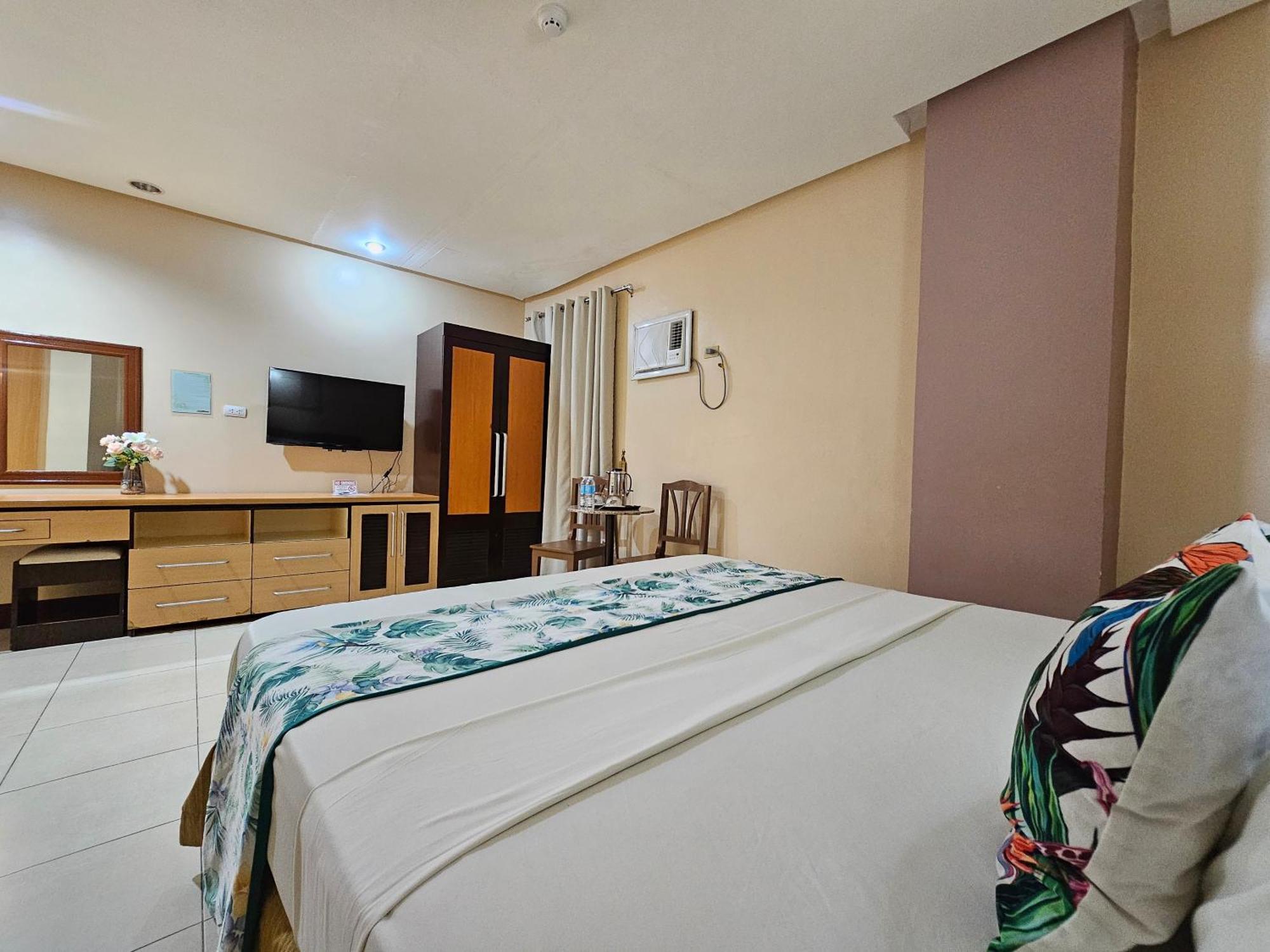 Dumaguete City Hotel Nicanor מראה חיצוני תמונה