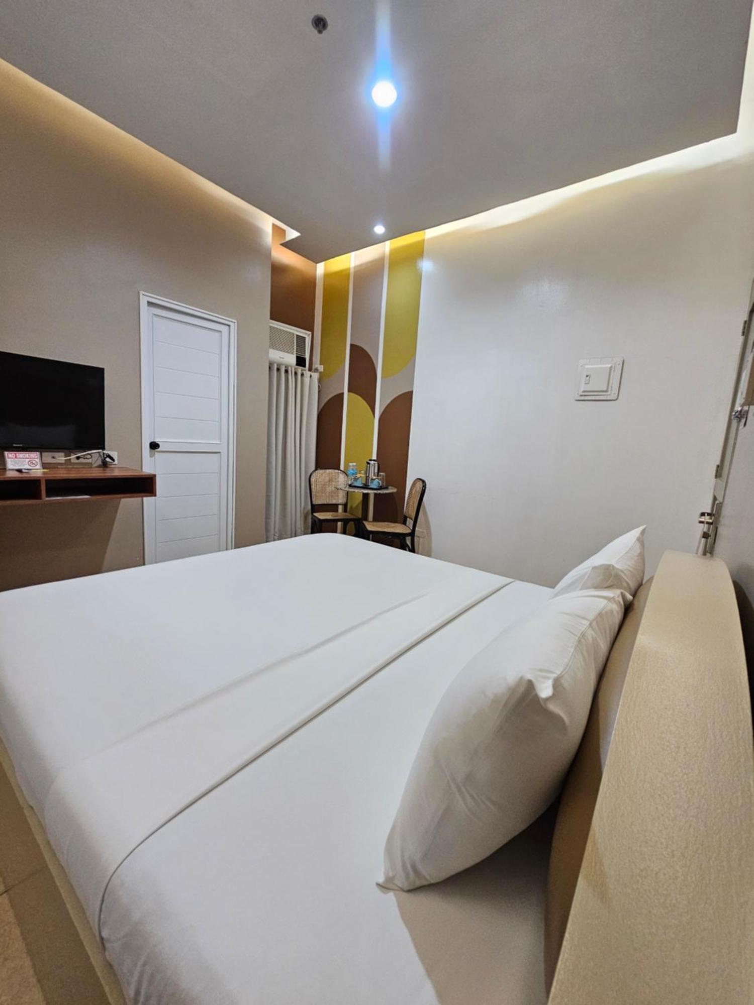 Dumaguete City Hotel Nicanor מראה חיצוני תמונה